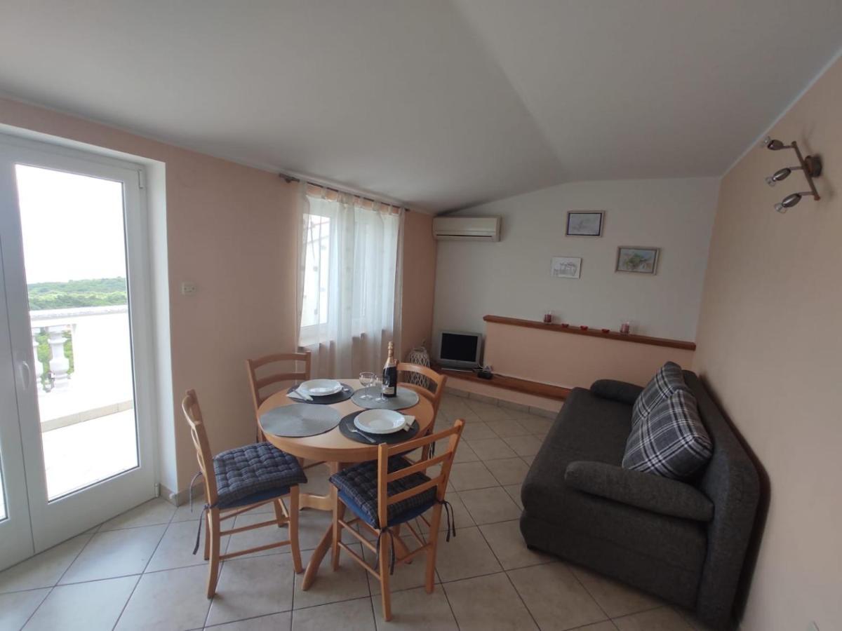 ריסיקה Apartmani Danica מראה חיצוני תמונה