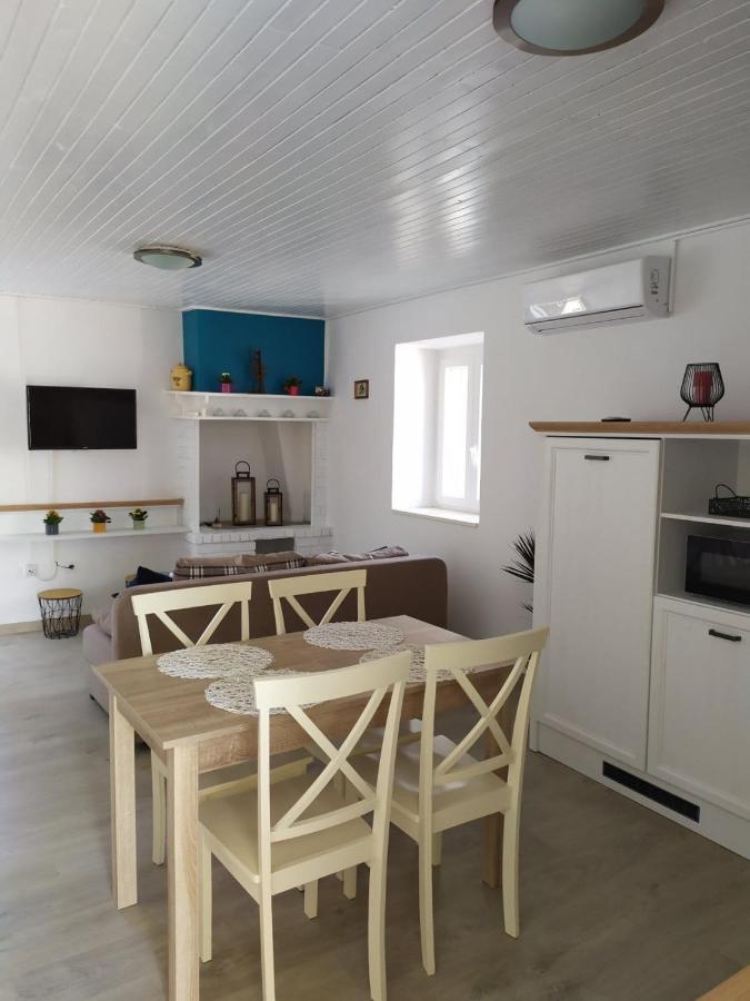 ריסיקה Apartmani Danica מראה חיצוני תמונה