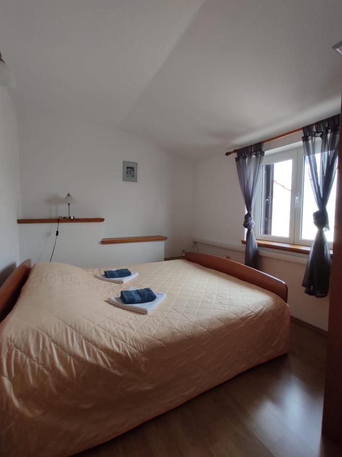 ריסיקה Apartmani Danica מראה חיצוני תמונה